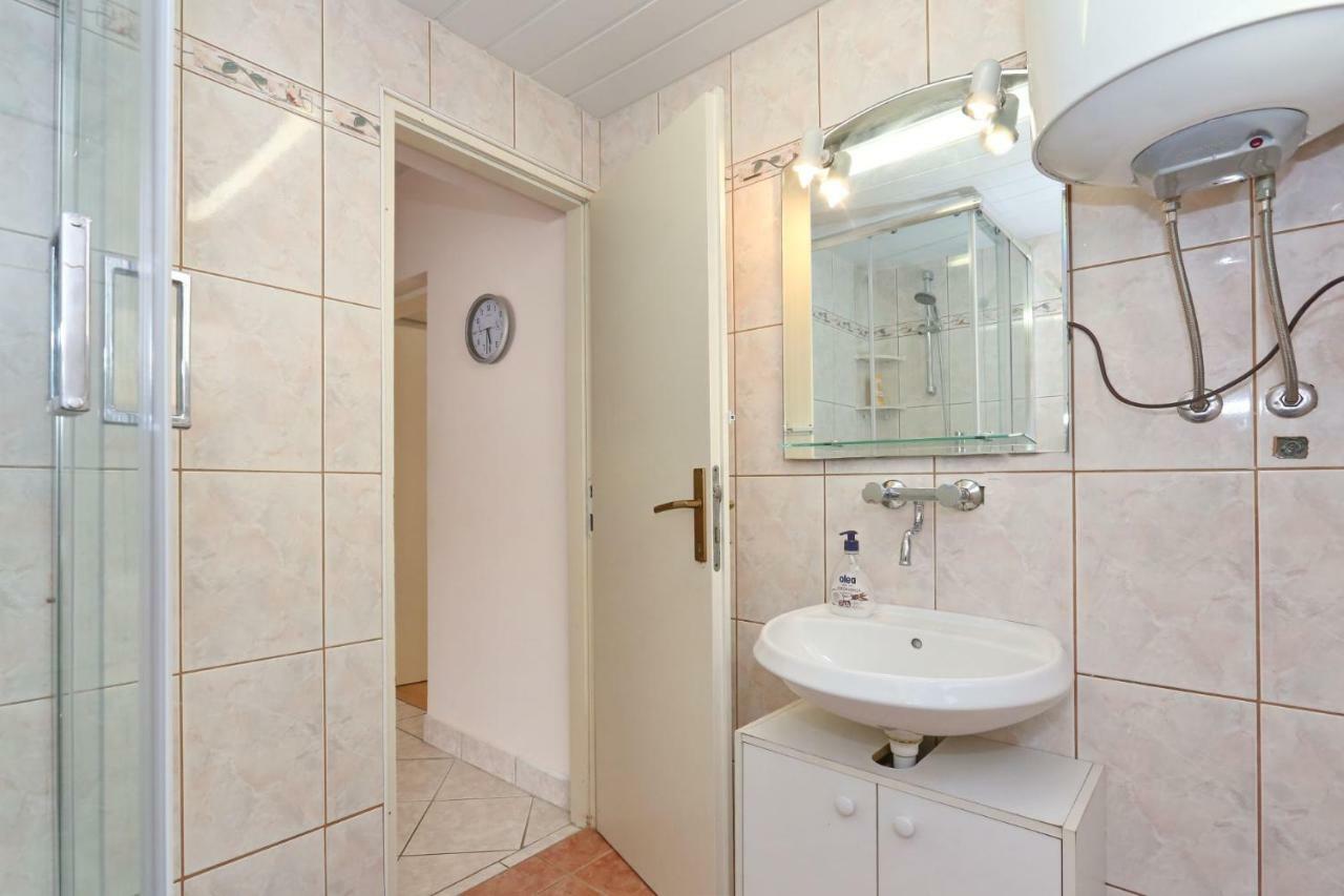 Villa Neyla Vir Ngoại thất bức ảnh
