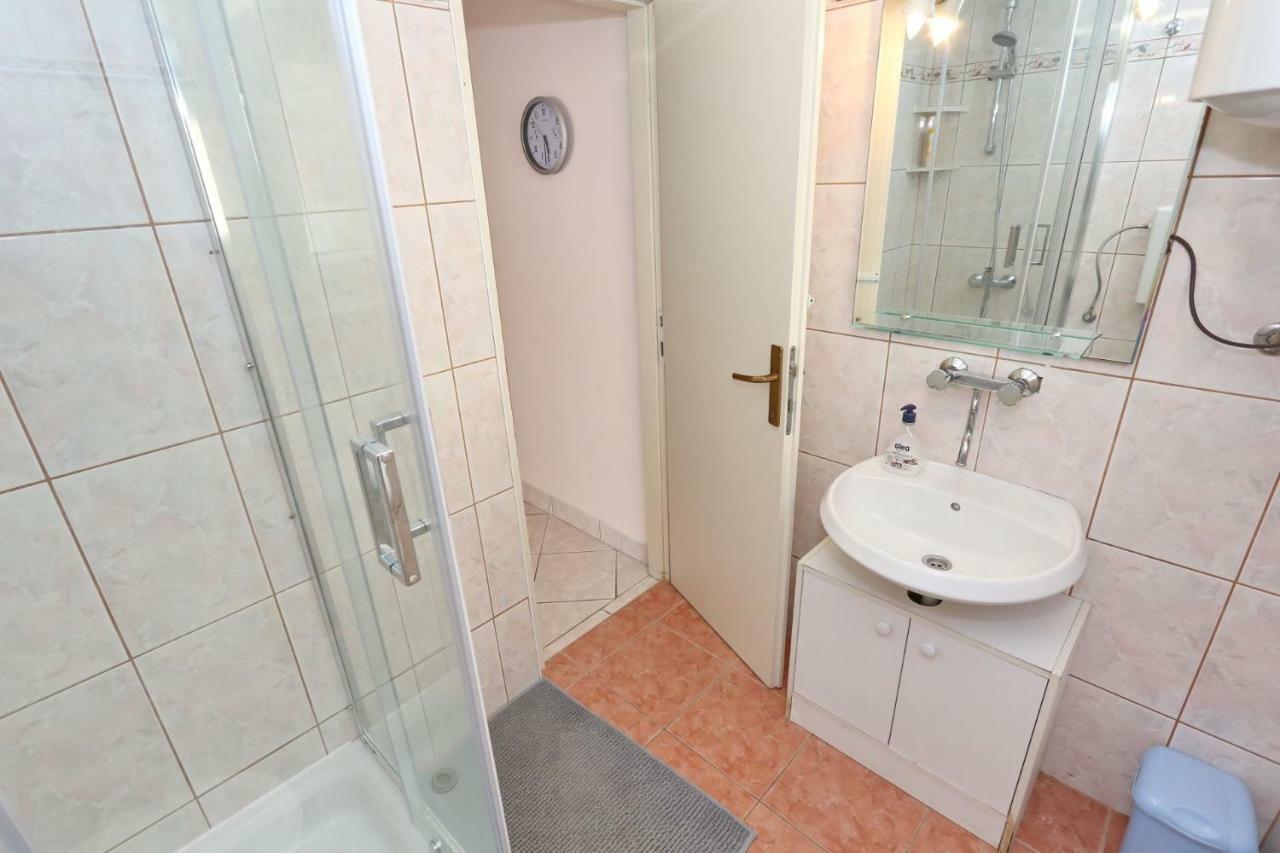 Villa Neyla Vir Ngoại thất bức ảnh