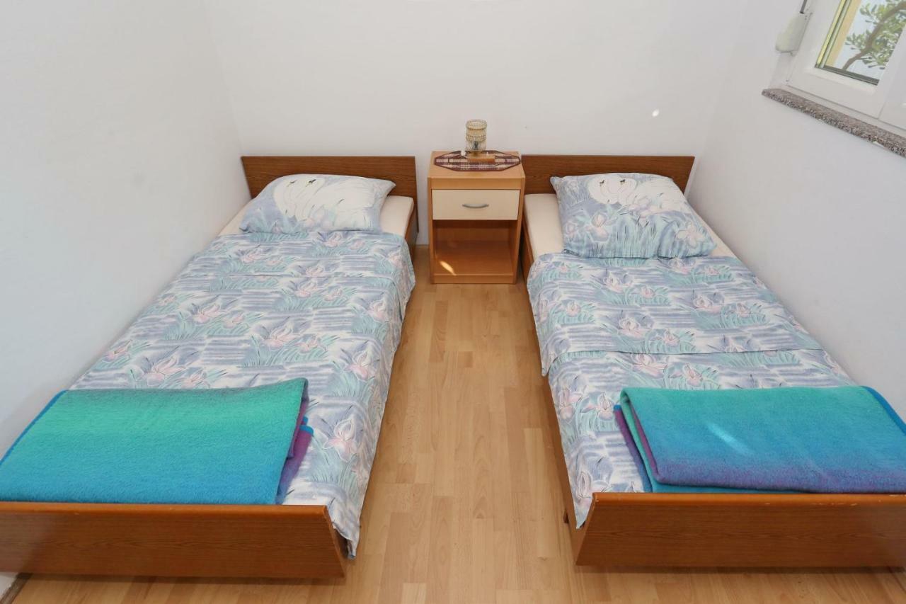 Villa Neyla Vir Ngoại thất bức ảnh