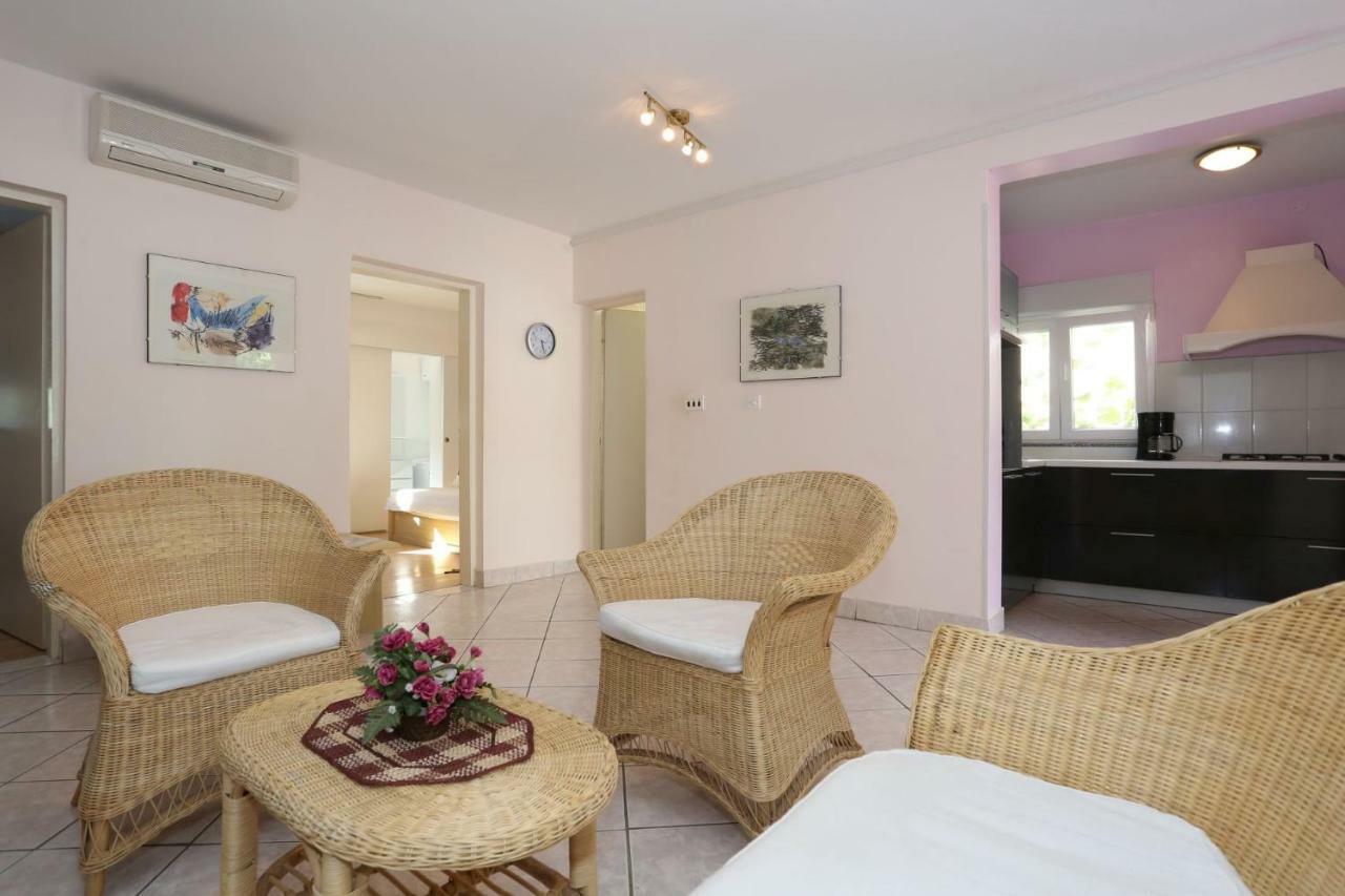 Villa Neyla Vir Ngoại thất bức ảnh