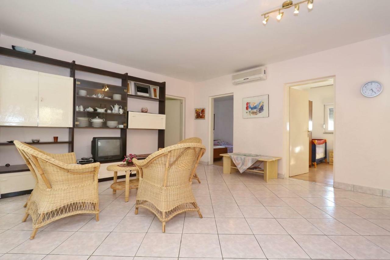 Villa Neyla Vir Ngoại thất bức ảnh