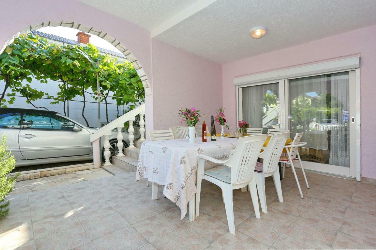 Villa Neyla Vir Ngoại thất bức ảnh