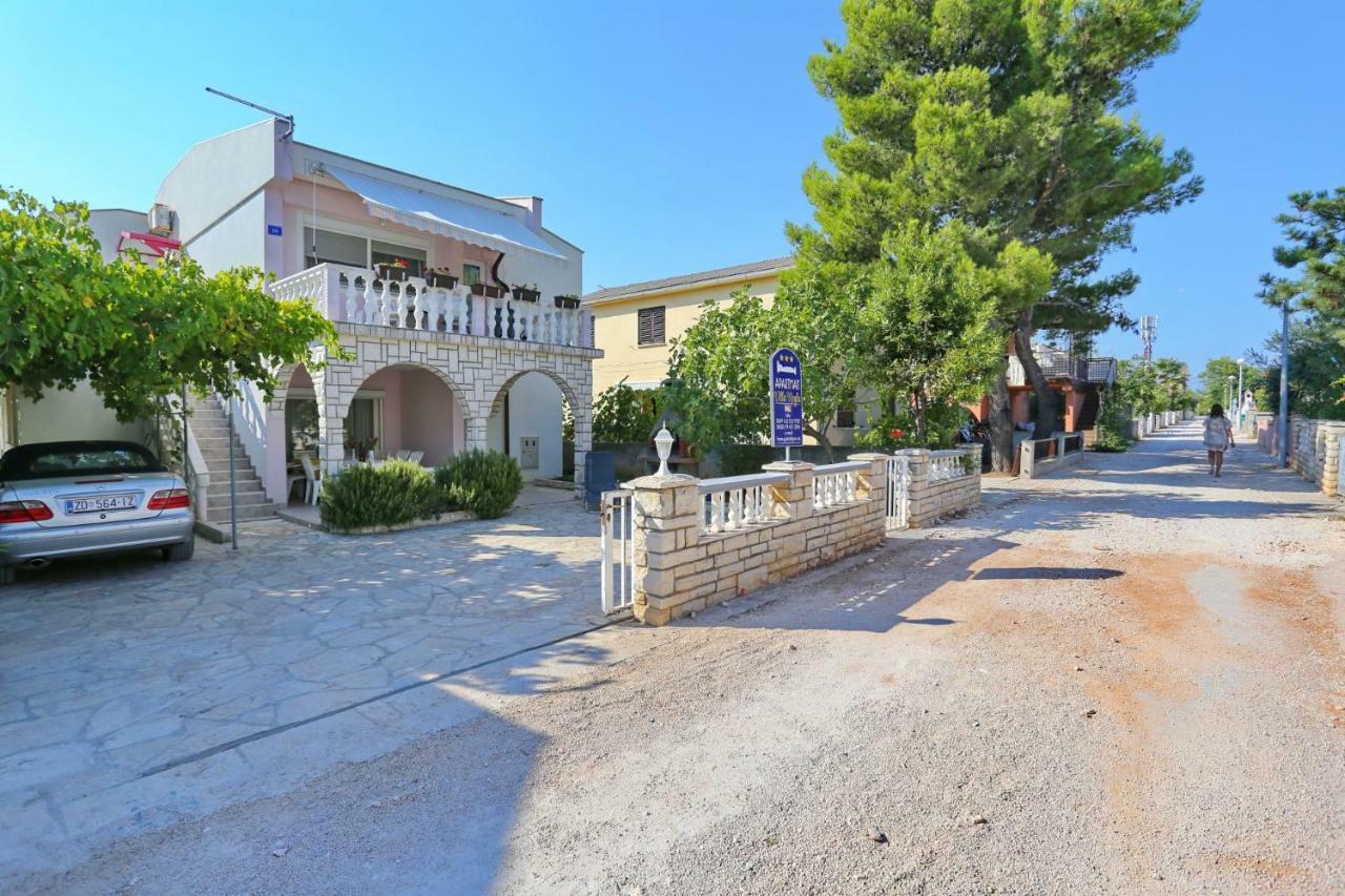 Villa Neyla Vir Ngoại thất bức ảnh